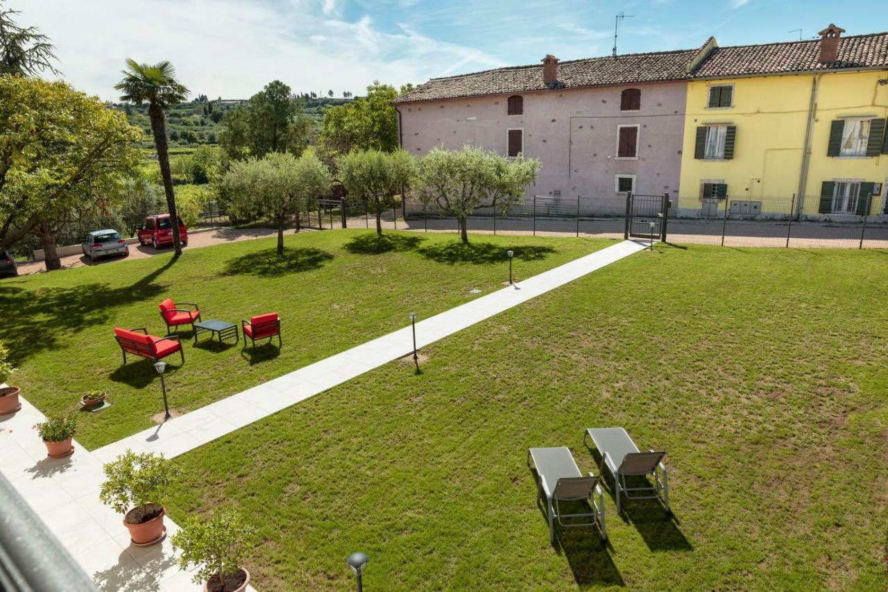 Giuliana Apartment